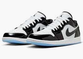 Jordan 1 Low SE Concord