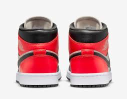 Jordan 1 Mid Newsprint Light Orewood Brown (Women's)